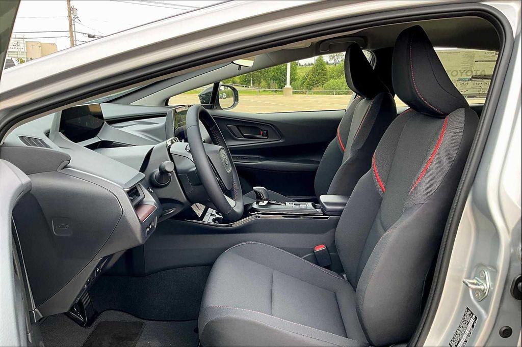 new 2026 Toyota Prius Plug-In Hybrid car, priced at $35,525