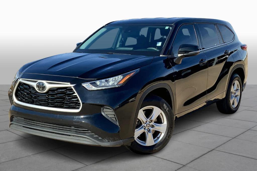 used 2020 Toyota Highlander car, priced at $26,900