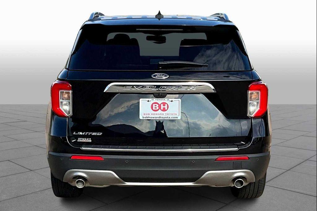used 2024 Ford Explorer car, priced at $32,900