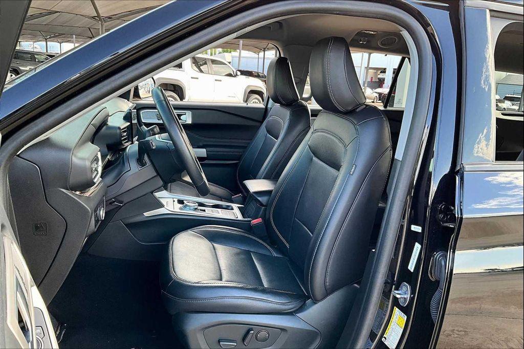 used 2024 Ford Explorer car, priced at $32,900