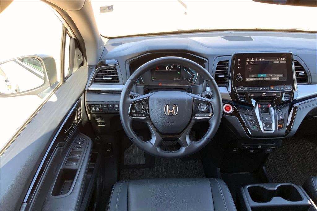 used 2023 Honda Odyssey car, priced at $36,434