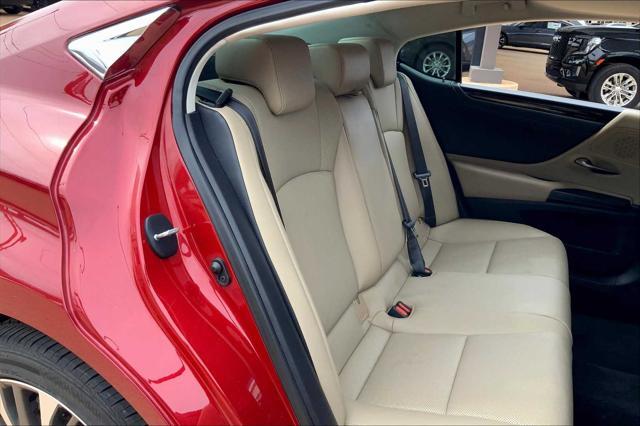 used 2020 Lexus ES 350 car, priced at $33,877