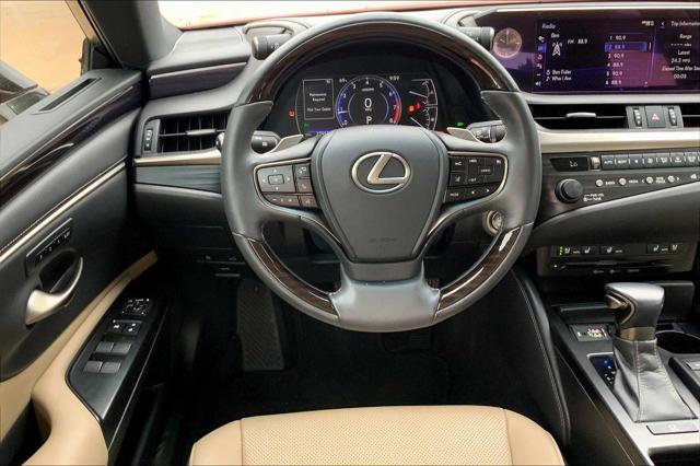 used 2020 Lexus ES 350 car, priced at $33,877