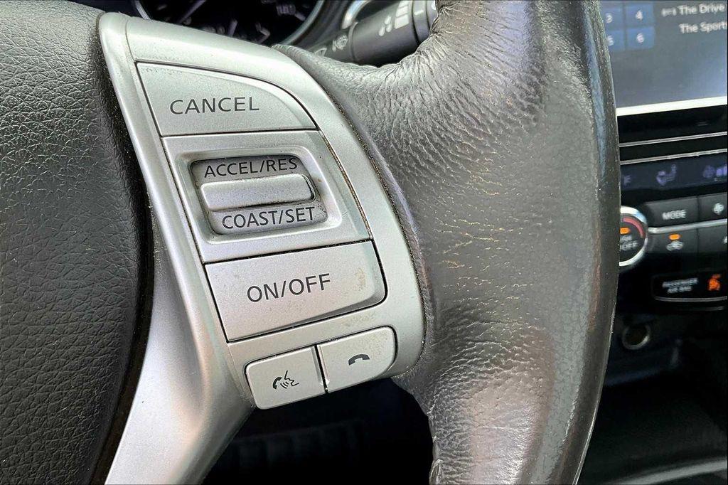 used 2015 Nissan Rogue car, priced at $10,909