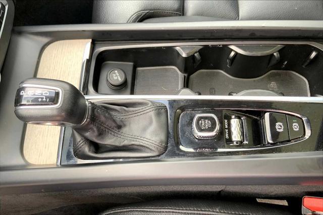 used 2020 Volvo XC60 car, priced at $25,900