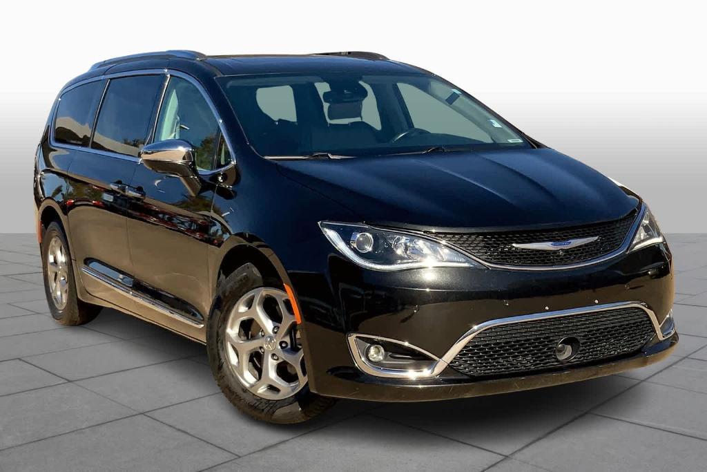 used 2018 Chrysler Pacifica car, priced at $18,900