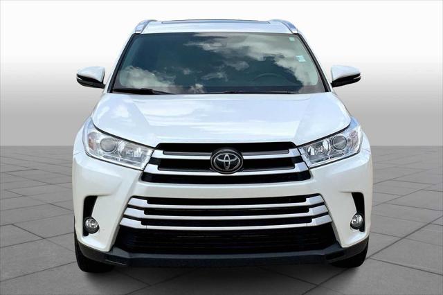 used 2019 Toyota Highlander car, priced at $24,877