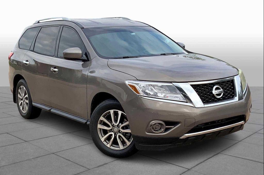 used 2013 Nissan Pathfinder car, priced at $3,898