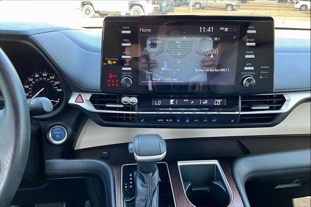 used 2022 Toyota Sienna car, priced at $43,900