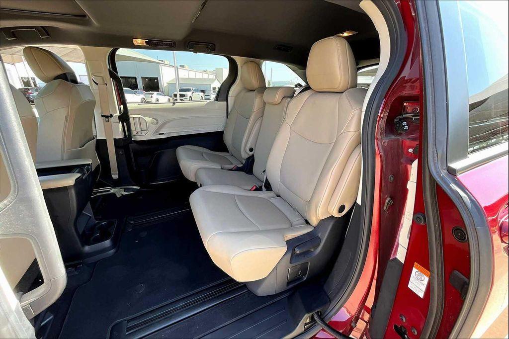 used 2022 Toyota Sienna car, priced at $43,900