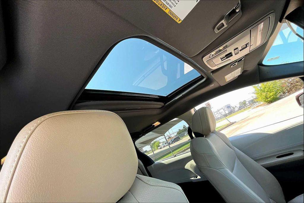 used 2022 Toyota Sienna car, priced at $43,900