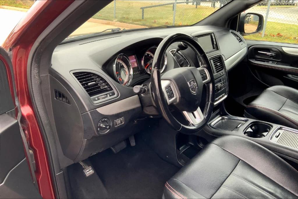 used 2019 Dodge Grand Caravan car, priced at $12,900