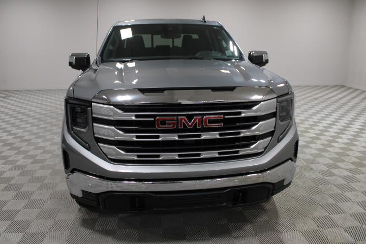 new 2025 GMC Sierra 1500 car, priced at $54,300