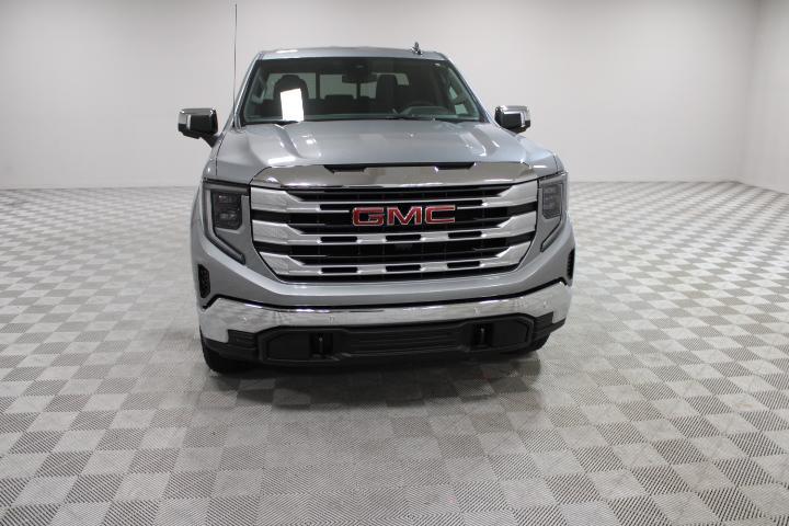 new 2025 GMC Sierra 1500 car, priced at $55,400