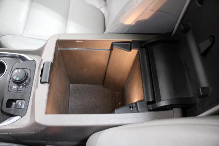 used 2018 Chevrolet Traverse car, priced at $15,000