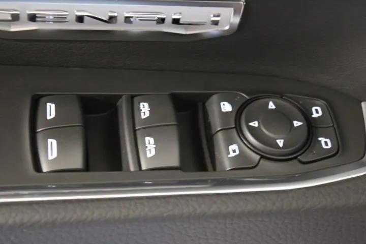 new 2025 GMC Sierra 1500 car, priced at $62,005