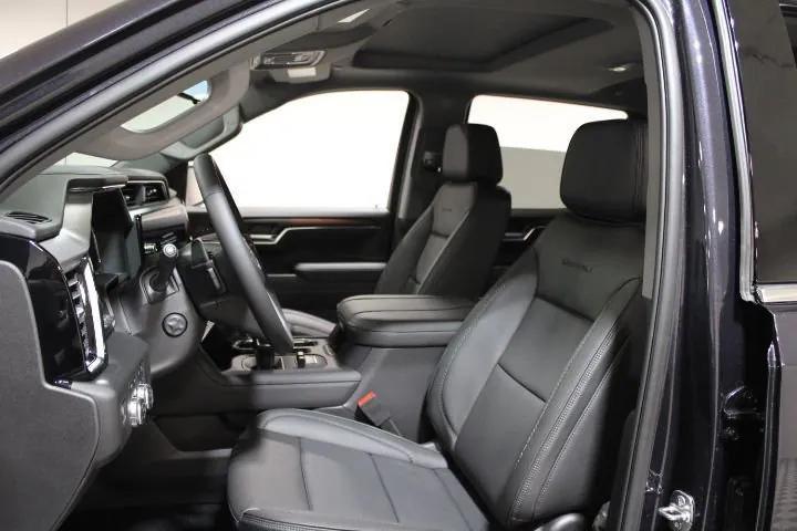 new 2025 GMC Sierra 1500 car, priced at $62,005