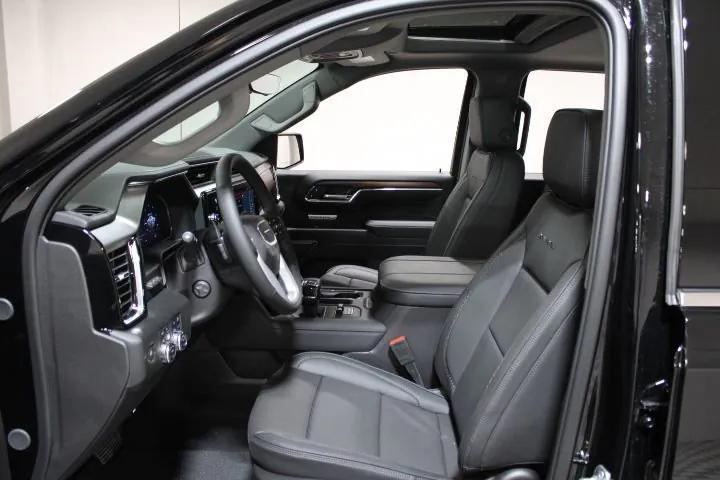 new 2025 GMC Sierra 1500 car, priced at $62,005