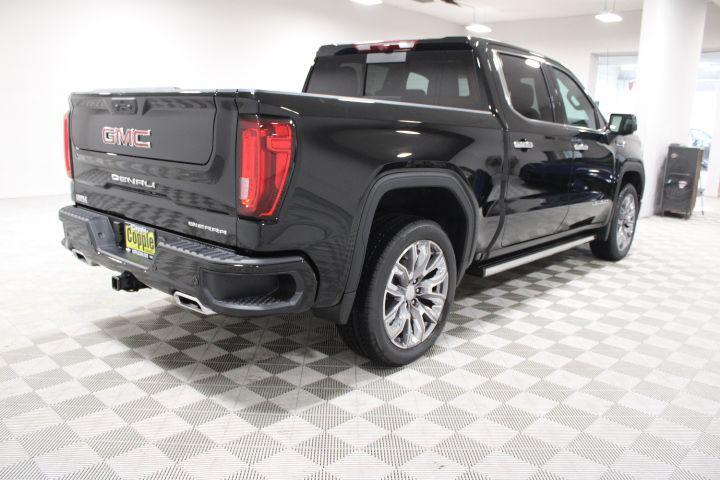 new 2025 GMC Sierra 1500 car, priced at $66,005