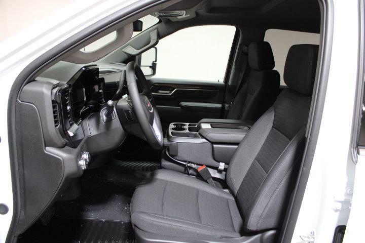 new 2025 GMC Sierra 2500 car, priced at $68,640