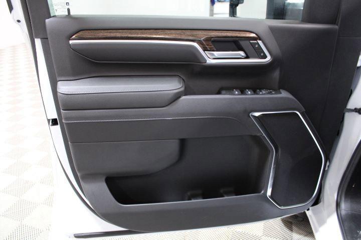 new 2025 GMC Sierra 2500 car, priced at $68,640