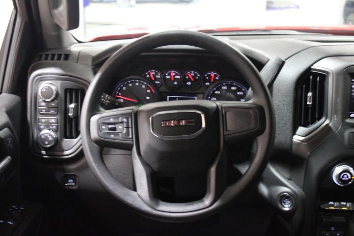 new 2025 GMC Sierra 1500 car, priced at $40,805