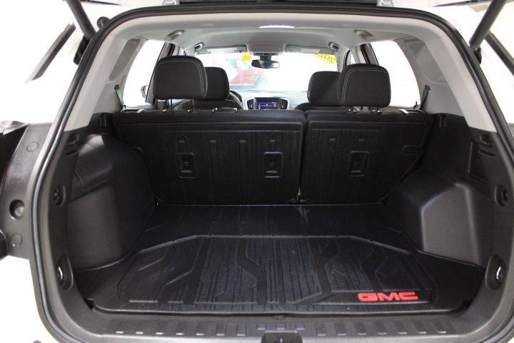 used 2022 GMC Terrain car, priced at $25,195