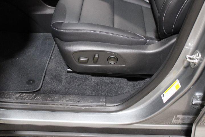 new 2025 Chevrolet Traverse car, priced at $44,195