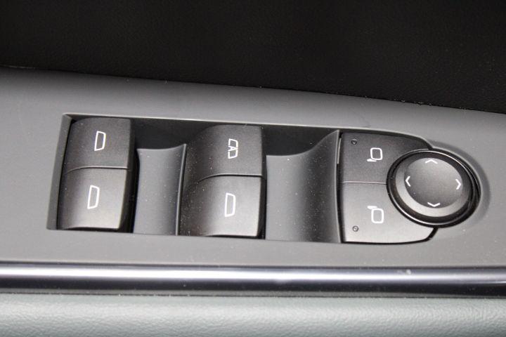 new 2025 GMC Acadia car, priced at $49,480
