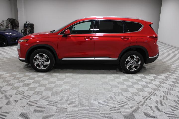 used 2022 Hyundai Santa Fe car, priced at $24,595