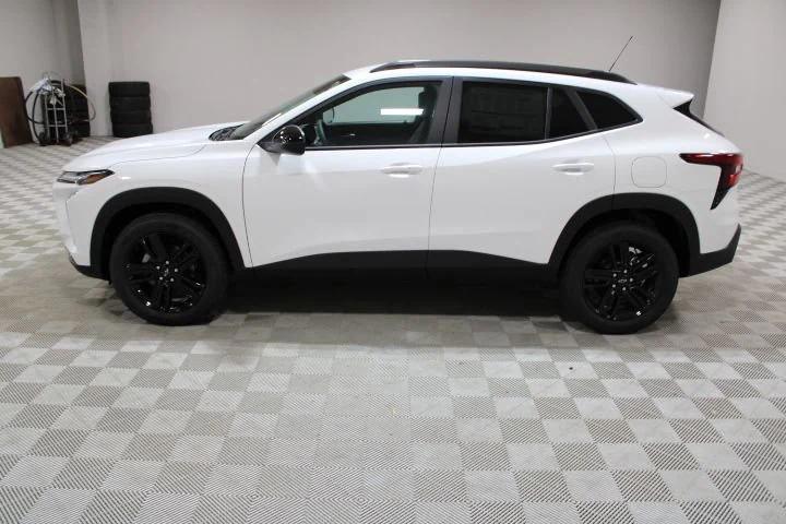 new 2025 Chevrolet Trax car, priced at $25,190