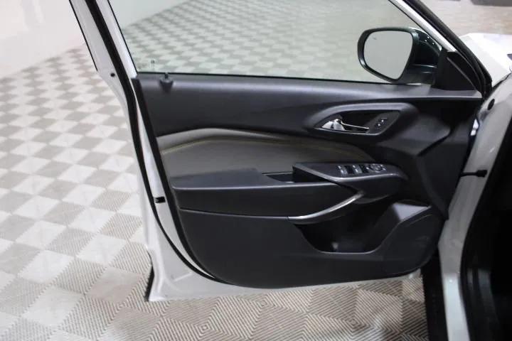 new 2025 Chevrolet Trax car, priced at $25,190