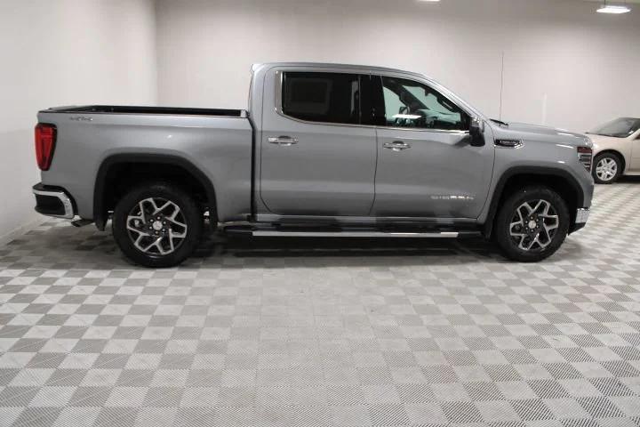 new 2025 GMC Sierra 1500 car, priced at $56,175