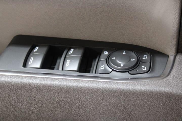 new 2025 GMC Sierra 1500 car, priced at $56,175