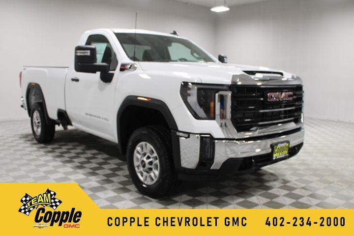 new 2025 GMC Sierra 2500 car, priced at $57,650