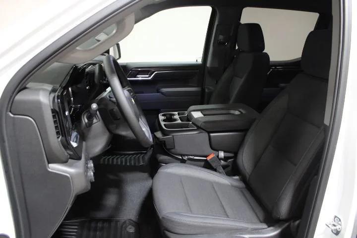 new 2025 Chevrolet Silverado 1500 car, priced at $55,990