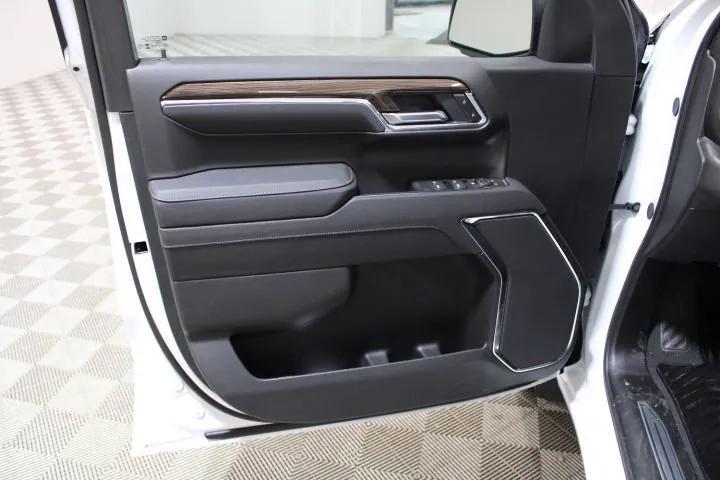 new 2025 Chevrolet Silverado 1500 car, priced at $55,990