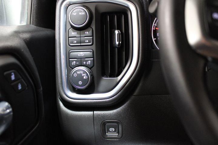 used 2021 Chevrolet Silverado 1500 car, priced at $28,995