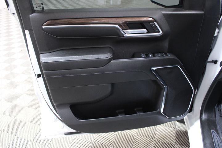used 2022 Chevrolet Silverado 1500 car, priced at $40,495