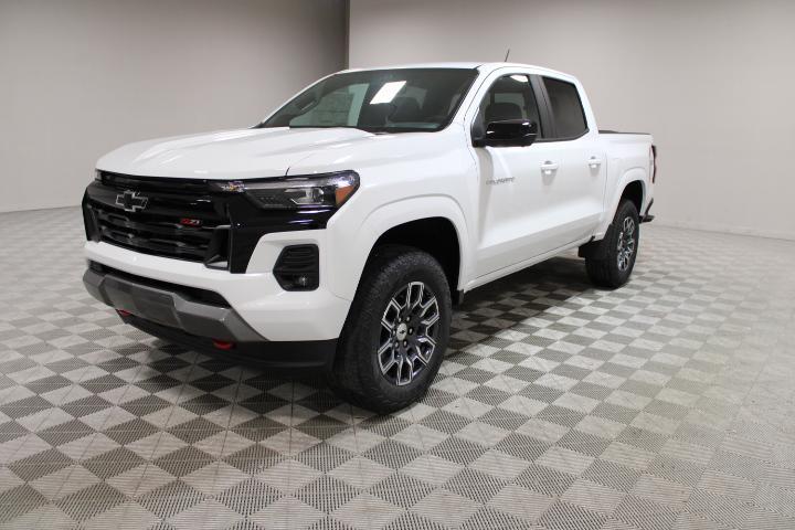 new 2024 Chevrolet Colorado car, priced at $46,355