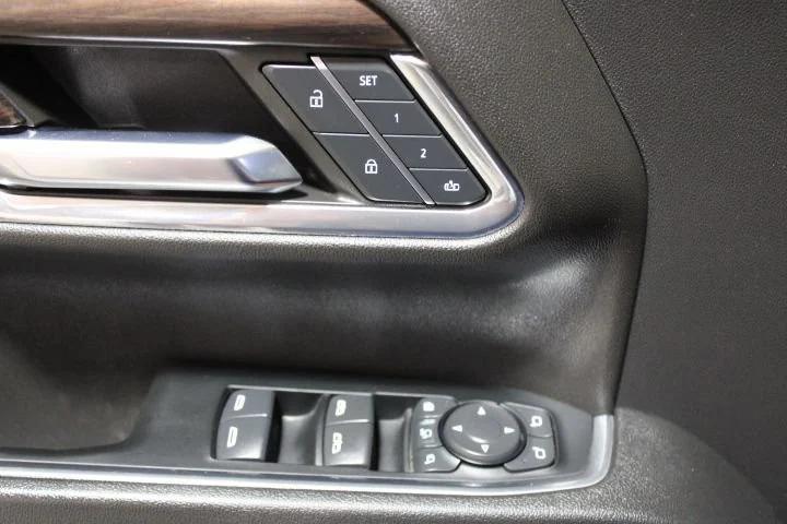 used 2024 GMC Sierra 2500 car, priced at $65,395