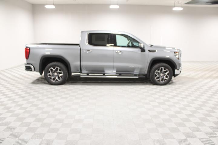 new 2025 GMC Sierra 1500 car, priced at $62,070