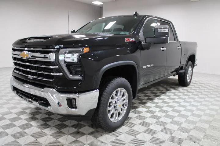 new 2025 Chevrolet Silverado 2500 car, priced at $65,020