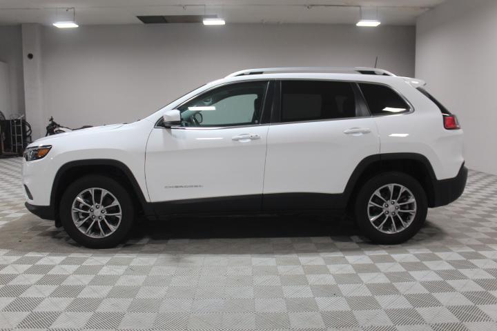 used 2021 Jeep Cherokee car, priced at $24,485