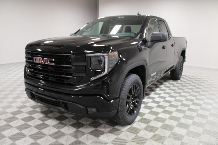 new 2025 GMC Sierra 1500 car, priced at $53,230