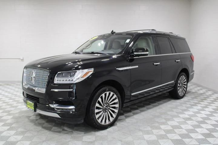 used 2019 Lincoln Navigator car, priced at $35,495