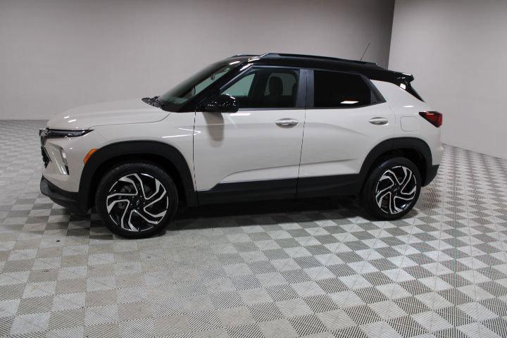 new 2026 Chevrolet TrailBlazer car, priced at $32,180