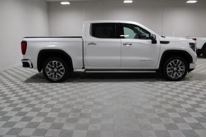 used 2023 GMC Sierra 1500 car, priced at $52,395