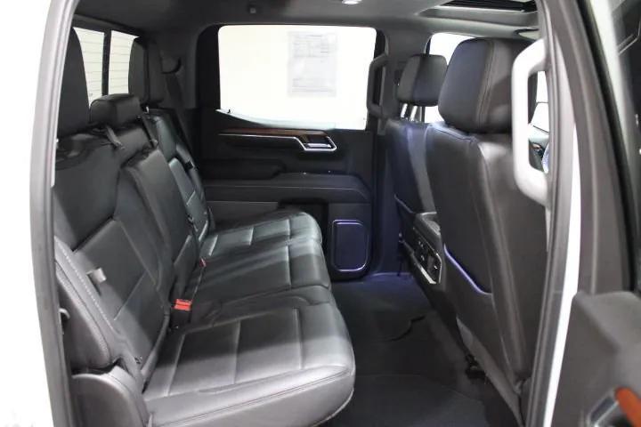 used 2023 GMC Sierra 1500 car, priced at $52,645