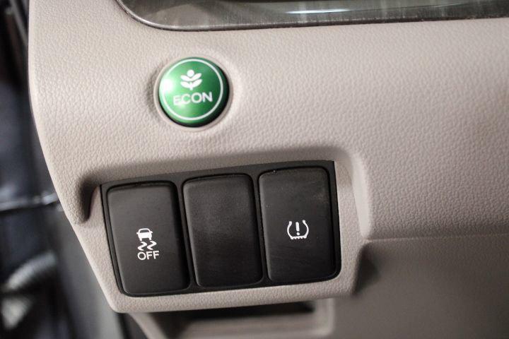 used 2014 Honda CR-V car, priced at $10,000